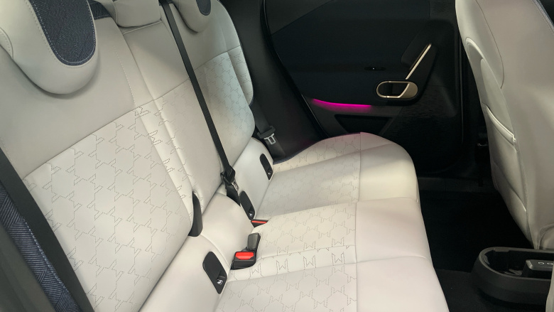 MINI Aceman 135kW E Classic 43kWh 5dr Auto Electric Hatchback